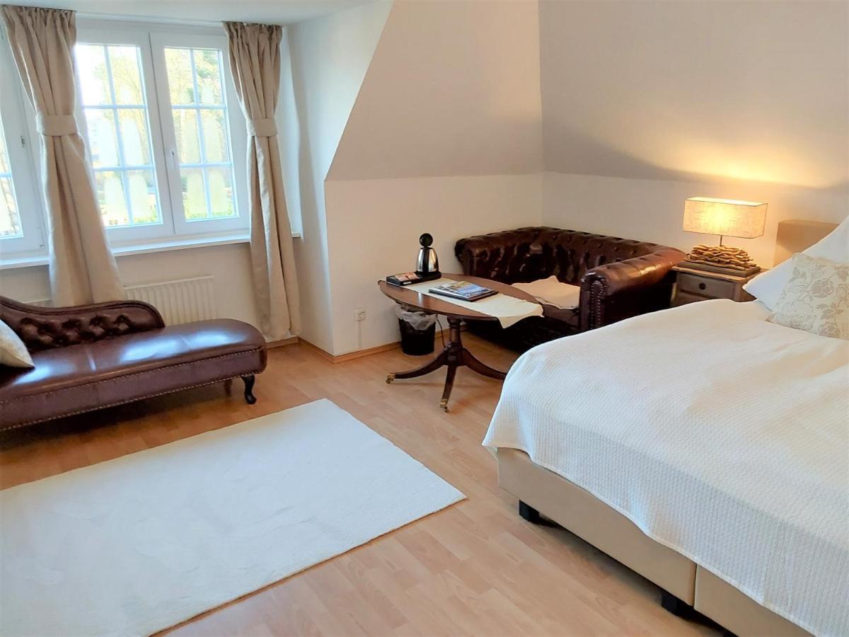 Garni Zur Linde Hotel 3*